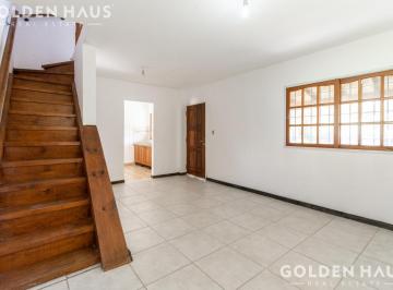 Casa · 165m² · 3 Ambientes · 2 Cocheras · Casa en Venta en Montecarlo, del Viso, Pilar