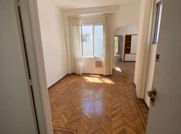 Departamento de 4 ambientes, Retiro · Departamento 4 Ambientes con Balcón Excelente Ubicación Plaza San Martín
