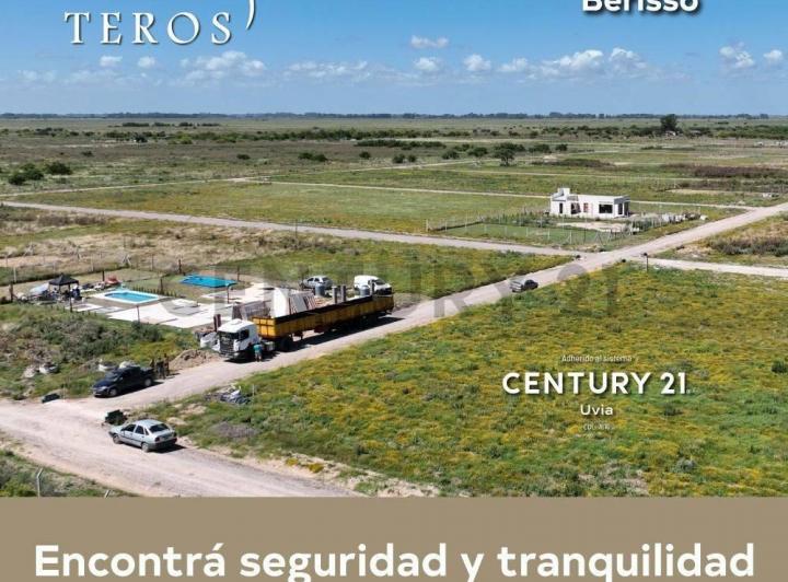 Terreno · 555m²