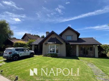 NNI-NNI-2833_2 · Venta de Casa en Campos de Echeverría, Canning