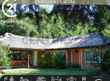 Casa · 80m² · 2 Ambientes · Venta Casa Quinta Florencio Varela