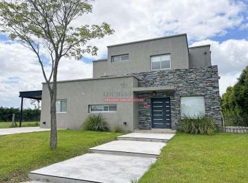 LHP-LHP-2837_2 · Casa en Alquiler - Barrio Ceibos - 3 Dorm. - Puertos Escobar