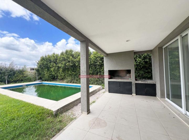 Casa · 198m² · 4 Ambientes