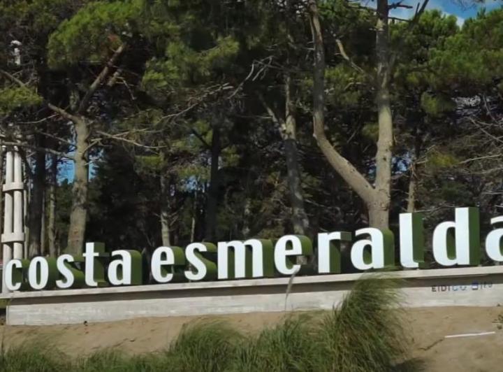 Terreno · 940m²