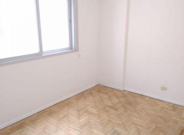 FRC-FRC-7170_2 · Aranguren 2900 Flores 3amb U$72.000