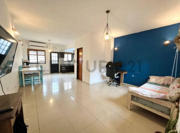 Departamento · 78m² · 3 Ambientes · 1 Cochera · Venta Triplex 3 Amb + Cochera + Patio // Apto Credito