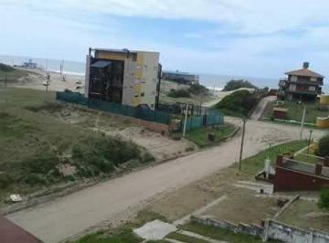 Departamento de 2 ambientes, Villa Gesell · En Venta. Departamentos de 2 Ambientes con Cochera