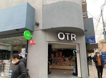 Local comercial · 140m² · Excelente Local en Venta. Quilmes Centro. Alem Esq. Moren