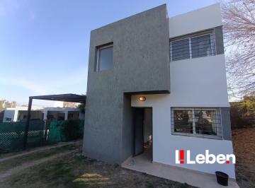 Casa · 85m² · 4 Ambientes · Casa en Venta, Villa Allende