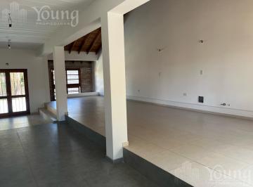 Casa · 203m² · 4 Ambientes · 1 Cochera · Casa en Don Bosco