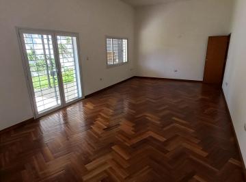 Casa de 6 ambientes, Córdoba · Imperdible! Una Planta - Calefacción por Losa Radiante