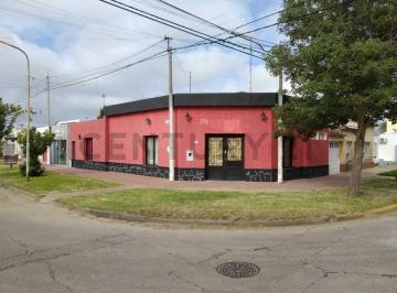 Local comercial · 141m² · 4 Ambientes · Locales Comerciales