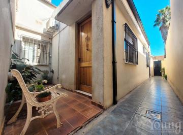 PH · 60m² · 3 Ambientes · Venta PH en Bernal