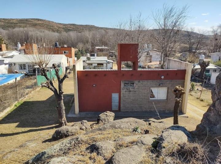 Casa · 66m² · 5 Ambientes · 1 Cochera