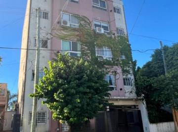 Departamento · 55m² · 2 Ambientes · 1 Cochera · Departamento en Venta en Bernal, Quilmes, G. B. a. Zona Sur