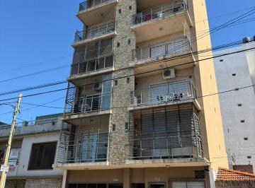 Departamento de 2 ambientes, Lanús · Departamento Muy Buen Estado.