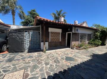 Casa de 3 ambientes, San Isidro · Martínez: Casa de 3 Amb con Garage Propio en Muy Lindo Complejo de Casas.