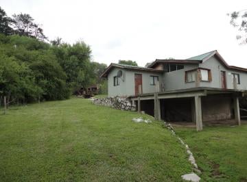 Casa de 6 ambientes, Valle Hermoso · Se Vende Excelente Propiedad en Valle Hermoso