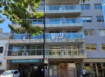 Oficina comercial · 300m² · Cochera en Venta en Almagro con Opción en Cuotas