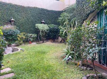 Casa · 225m² · 5 Ambientes · Casa - Parque Avellaneda