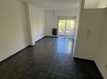 Departamento · 65m² · 3 Ambientes · Departamento Semi Centrico de 2 Dorm..