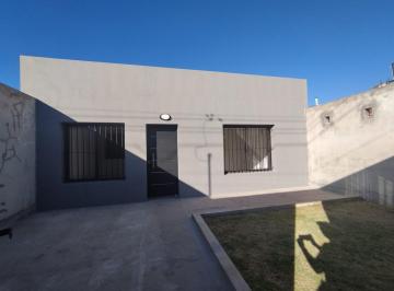 Casa · 80m² · 3 Ambientes · Casa en Ringuelet