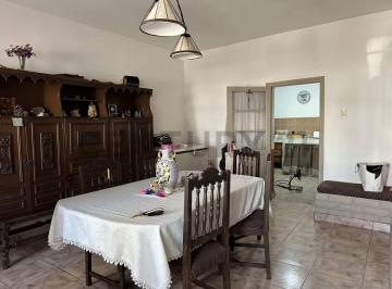 Casa · 170m² · 3 Ambientes · Casa en Venta en Bandera de Los Andes. Guaymallen. Mendoza.