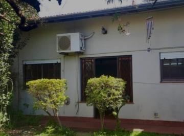 PH · 90m² · 2 Ambientes · 1 Cochera · PH en Venta - 1 Dormitorio 1 Baño 1 Cochera - 155 m² - Quilmes