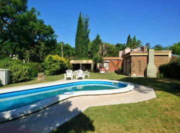 Casa · 76m² · 3 Ambientes · 1 Cochera · Casa Quinta en B° Álamos del Aero Club, Rafaela