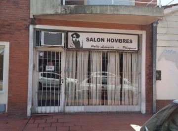 Local comercial · 20m² · Venta Local en Ramos Mejia a m de Av de Mayo.