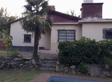 Casa · 90m² · 3 Ambientes · Vendo Casa en Unquillo con Pileta ¡Oportunidad!