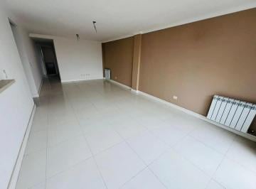 Departamento · 62m² · 2 Ambientes · 1 Cochera · Semipisos 2 Ambientes a La Calle a Estrenar