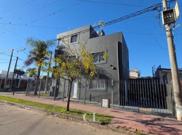 Departamento de 4 ambientes, Córdoba · Departamento Triplex de 2 Dor con Cochera, B° Parque Corema, Córdoba