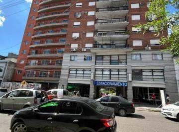 Departamento de 6 ambientes, Morón · Venta. Apto Credito. Excelente Departamento de 6 Ambientes.