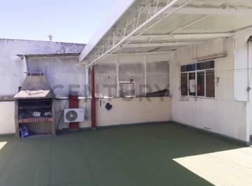 Casa · 341m² · 10 Ambientes · Venta en Block - 3 PH en Planta Alta - Local y Depósito en Pl