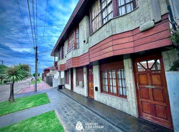 PH · 79m² · 4 Ambientes · 1 Cochera · Venta PH Tres Ambientes con Cochera a Pasos del Mar!