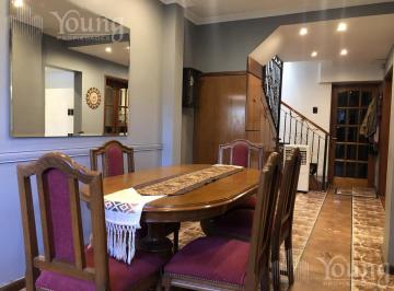 PH · 207m² · 5 Ambientes · 1 Cochera · Departamento Venta Wilde