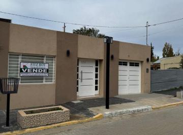 FRI-FRI-1071_2 · Venta Casa 3 Ambientes C/ Cochera, Cañadon Seco