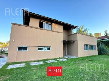 Casa · 170m² · 4 Ambientes · 1 Cochera · Casa en Alquiler en Barrio Privado Malibu Canning