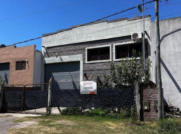 Bodega-Galpón · 400m² · 10 Ambientes · Galpón en Zona Industrial de Lujan