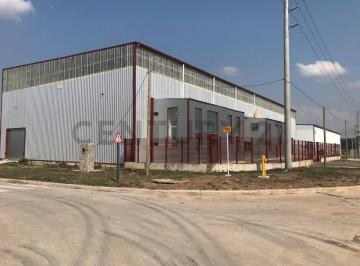 Bodega-Galpón · 1608m² · 6 Cocheras · Nave Industrial/deposito/galpon en Alquiler