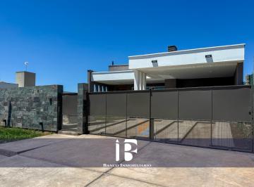 Casa de 6 ambientes, Maipú · Las Retamas. Casa a Estrenar