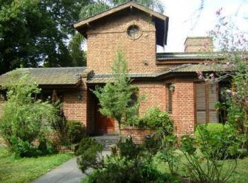 Quinta vacacional · 100m² · 4 Ambientes · Excelente Casa - Quinta en Venta y Alquiler