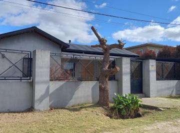 Casa · 125m² · 3 Ambientes · Venta