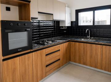 Casa de 5 ambientes, Córdoba · Dúplex a Estrenar en Docta | Financiación Disponible