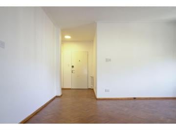 Departamento · 80m² · 5 Ambientes · Venta, Departamento 2 Dorm. Zona Centro.