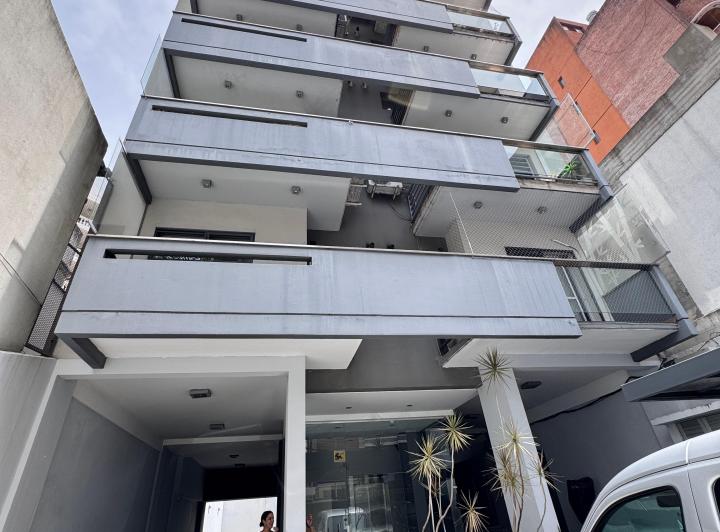 Departamento · 77m² · 3 Ambientes · 2 Cocheras