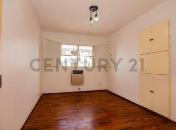 Departamento · 40m² · 3 Ambientes · Venta de Departamento 2 Dorm. en Gaboto 1900