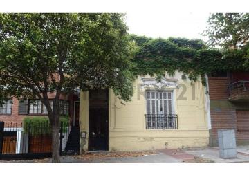 Terreno · 203m² · Lote en Venta en Flores