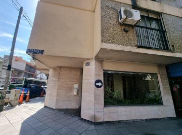 Departamento · 53m² · 3 Ambientes · Departamento en Venta en Lanús, G. B. a. Zona Sur, Argentina